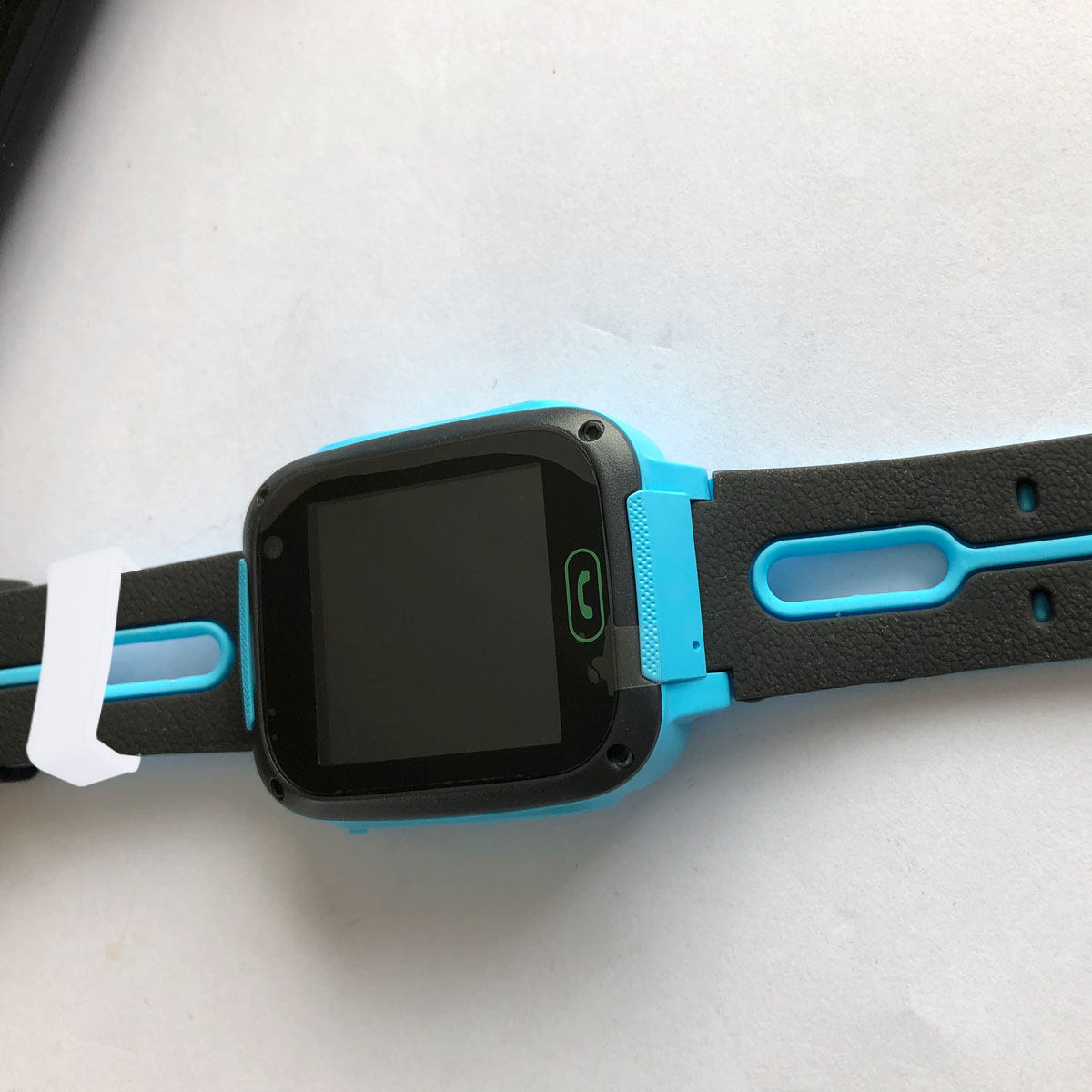 قطعتان من حلقات السيليكون المر - مراجعة Smartwatch Straps & Accessories وسعره